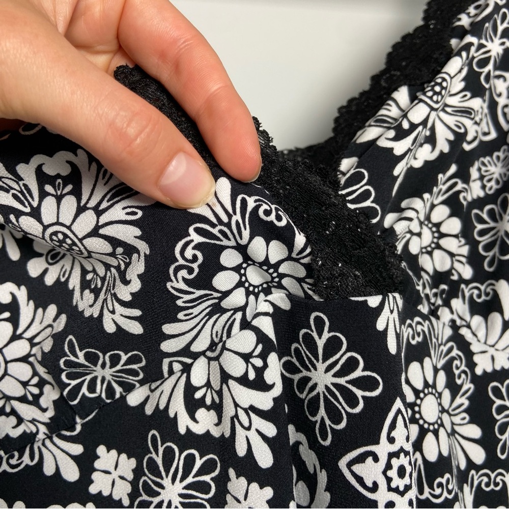 Y2K Floral Lace Trim Cami Black Babydoll Whimsigoth Cottagecore Fairy Flirty - Picture 6 of 8